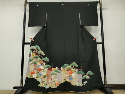 平和屋着物●創業460年・千總　黒留袖　駒刺繍　屏風松花文　金彩　高島屋扱い　正絹　逸品　CABE6950ut
