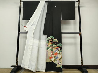 平和屋着物●創業460年・千總　黒留袖　駒刺繍　屏風松花文　金彩　高島屋扱い　正絹　逸品　CABE6950ut