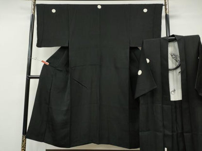 平和屋着物●男性　黒紋付　羽織セット　羽裏：一富士二鷹三茄子　正絹　逸品　CABE6956ut
