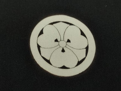 平和屋着物●男性　黒紋付　羽織セット　羽裏：一富士二鷹三茄子　正絹　逸品　CABE6956ut