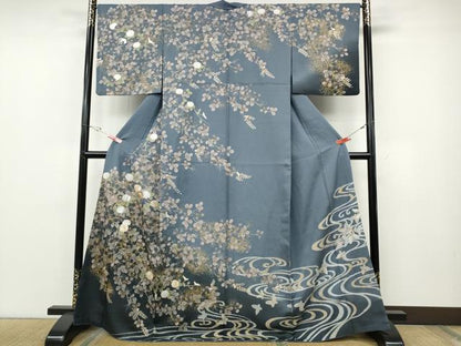 平和屋着物●訪問着　駒刺繍　流水舞蝶草花文　金通し地　正絹　逸品　CABE6992ut