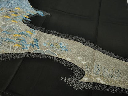 平和屋着物●豪華黒留袖　駒刺繍　御所解花文　金彩　西武百貨店扱い　正絹　逸品　CABE7083ut