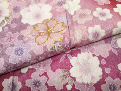 平和屋着物●豪華振袖　駒刺繍　舞桜文　暈し染め　金通し地　正絹　逸品　CABE7116ut