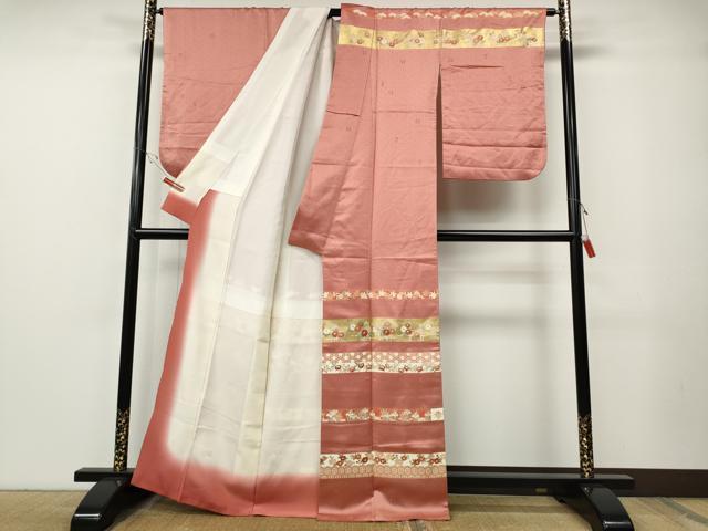 平和屋着物●十日町老舗ブランド　吉澤友禅　吾妻徳穂　訪問着　刺繍　横段草花文　金彩　正絹　逸品　CABE7138ut