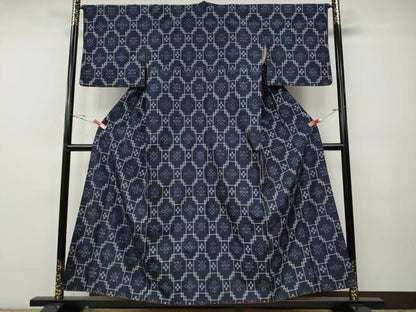 平和屋着物●本場琉球絣　吉祥花文　正絹　逸品　CABE7167ut