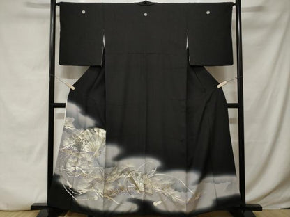 平和屋着物■豪華黒留袖　刺繍　檜扇松葉文　暈し染め　金彩　銀糸　正絹　逸品　CABE7625ev