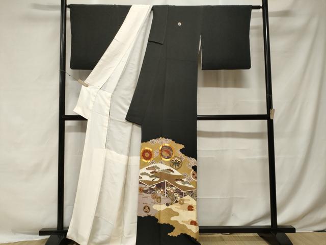 平和屋着物■豪華黒留袖　駒刺繍　　屏風　松竹梅花丸文　金彩　正絹　逸品　CABE7765ev