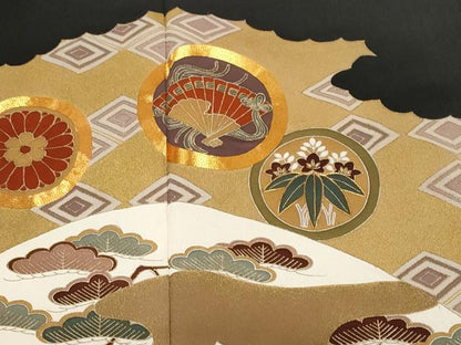 平和屋着物■豪華黒留袖　駒刺繍　　屏風　松竹梅花丸文　金彩　正絹　逸品　CABE7765ev