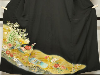 平和屋着物■豪華黒留袖　駒刺繍　立波孔雀花文　暈し染め　金彩　正絹　逸品　CABE7822ev