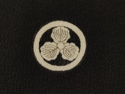 平和屋着物■豪華黒留袖　駒刺繍　屏風花鳥文　金彩　正絹　逸品　CABE7994ev