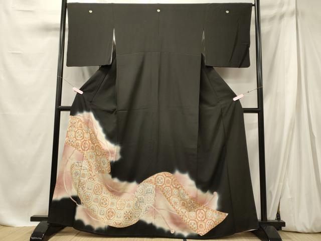 平和屋着物■豪華黒留袖　駒刺繍　短冊吉祥文　暈し染め　金彩　正絹　逸品　CABE8072oy
