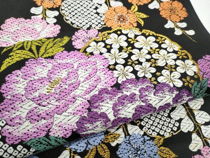 平和屋着物●六通柄袋帯　唐織　雪輪舞花文　黒地　金糸　正絹　逸品　CABE8503hy