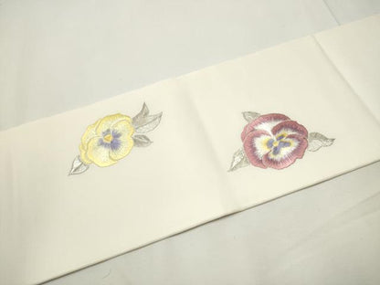 平和屋着物●塩瀬　九寸名古屋帯　総刺繍　舞花文　銀糸　正絹　逸品　CABE8611hy
