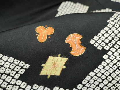 平和屋着物●九寸名古屋帯　唐織　駒刺繍　宝尽くし文　黒地　正絹　逸品　CABE8644hy