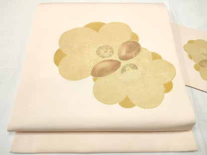 平和屋着物●塩瀬　九寸名古屋帯　舞梅文　金彩　正絹　逸品　CABE8660hy