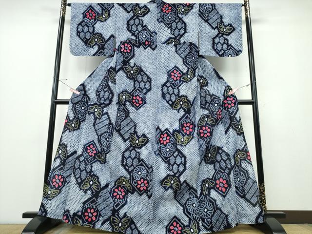 平和屋着物∴夏物 浴衣 有松鳴海絞り 亀甲舞蝶花文 綿 逸品 未使用 CABE8884ng