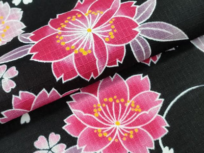 平和屋着物∴夏物 浴衣 綿紅梅 舞桜 黒地 綿 逸品 未使用 CABE8983ng
