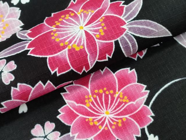 平和屋着物∴夏物 浴衣 綿紅梅 舞桜 黒地 綿 逸品 未使用 CABE8983ng