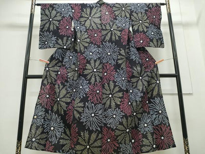 平和屋着物∴夏物 浴衣 有松鳴海絞り 舞花文 黒地 綿 逸品 CABE9022ng