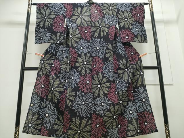 平和屋着物∴夏物 浴衣 有松鳴海絞り 舞花文 黒地 綿 逸品 CABE9022ng