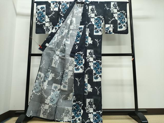 平和屋着物∴夏物 浴衣 トンボ 蜻蛉 朝顔短冊文 黒地 綿 逸品 CABE9061ng