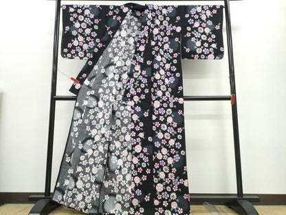 平和屋着物∴夏物　浴衣　舞花文　黒地　綿　逸品　未使用　CABE9087ng