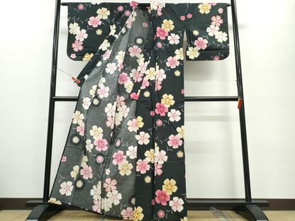 平和屋着物∴夏物　浴衣　草花文　黒地　綿　逸品　CABE9115ng