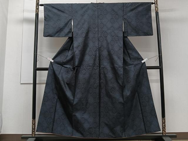 平和屋着物■本場大島紬 蜀江花文 正絹 逸品 CABE9675xi