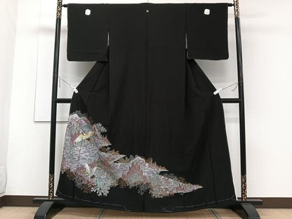 平和屋着物■黒留袖　刺繍　飛鳥風景文　金彩　洗える着物　CABE9834xi