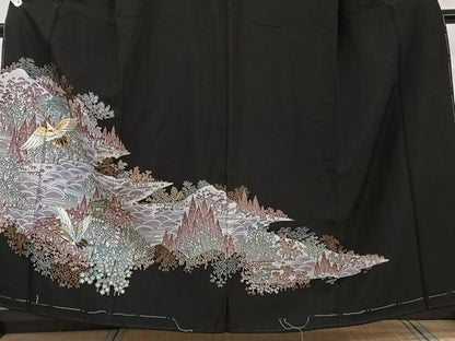 平和屋着物■黒留袖　刺繍　飛鳥風景文　金彩　洗える着物　CABE9834xi