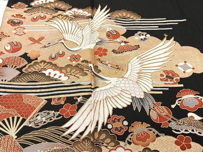 平和屋着物■豪華黒留袖　作家物　駒刺繍　飛鶴宝扇文　金彩　正絹　逸品　CABE9860xi