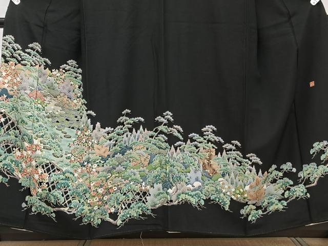 平和屋着物■豪華黒留袖　友禅　作家物　籬風景枝松文　正絹　逸品　CABE9867xi