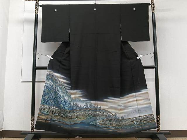 平和屋着物■豪華黒留袖　作家物　籬樹林文　暈し染め　金彩　正絹　逸品　CABE9937xi