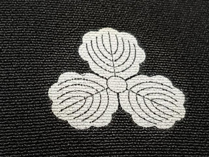 平和屋着物■豪華黒留袖 御所車飛鳥松花文 金彩 正絹 逸品 CABE9990xi