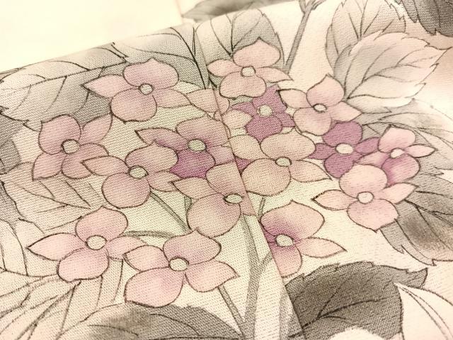 平和屋着物▼訪問着　手描き　草花文　銀彩　正絹　逸品　CABF0508vp
