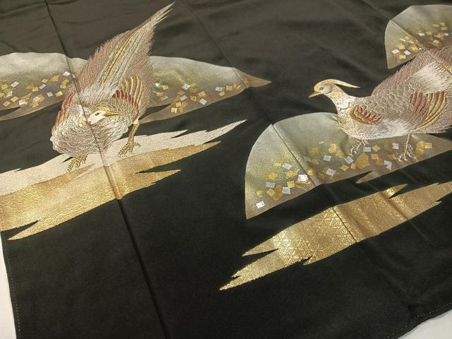 平和屋着物▼豪華黒留袖　刺繍　双鳥霞箔散らし　金銀彩　やまと誂製　正絹　逸品　CABF0517vp