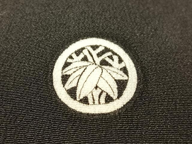 平和屋着物▼豪華黒留袖　総刺繍　手描き　双鳥文　金彩　正絹　逸品　CABF0518vp