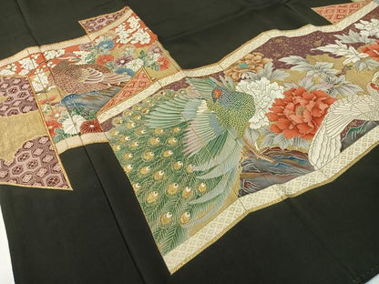 平和屋着物▼豪華黒留袖　駒刺繍　孔雀花絵巻　金彩　正絹　逸品　CABF0614vp