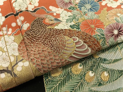 平和屋着物▼豪華黒留袖　駒刺繍　孔雀花絵巻　金彩　正絹　逸品　CABF0614vp