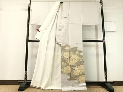 平和屋着物▼豪華色留袖 駒刺繍 雲取り牡丹文 金彩 正絹 逸品 CABF0667vp