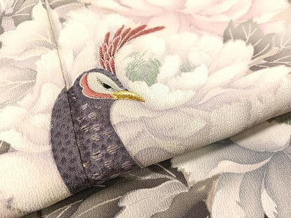 平和屋着物▼日本工芸会正会員　福島輝子　黒留袖　刺繍　孔雀牡丹文　暈し染め　金銀糸　正絹　逸品　CABF0690vp