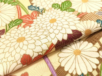 平和屋着物▼豪華振袖　吉祥花文　扇面金通し地　正絹　逸品　CABF0704vp