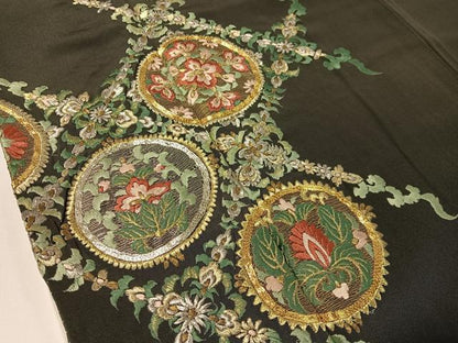 平和屋着物▼豪華黒留袖 総刺繍 駒刺繍 更紗唐草丸文 金銀糸 正絹 逸品 CABF0737vp
