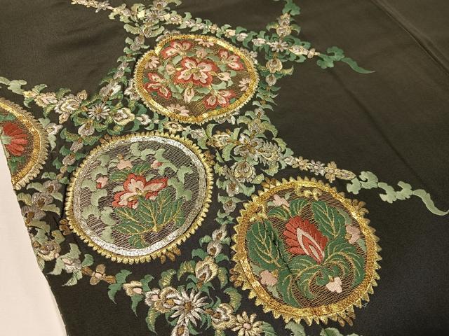 平和屋着物▼豪華黒留袖 総刺繍 駒刺繍 更紗唐草丸文 金銀糸 正絹 逸品 CABF0737vp