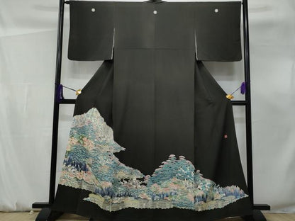 平和屋着物■豪華黒留袖　友禅　作家物　風景樹林文　正絹　逸品　CABF0919fb