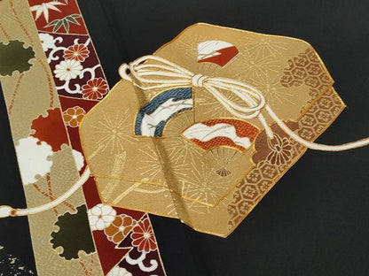 平和屋着物■豪華黒留袖 作家物 駒刺繍 貝桶横笛文 金彩 正絹 逸品 CABF0972fb