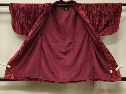 平和屋着物＃和装コート　流線文　濃紅色　ベロア　CABF1206in