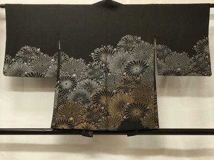平和屋着物＃羽織　寿光織　菊づくし　黒地　金銀糸　正絹　逸品　CABF1222in