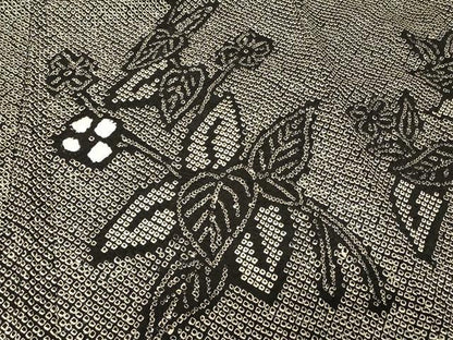 平和屋着物＃羽織　総絞り　草花文　黒地　正絹　逸品　CABF1229in