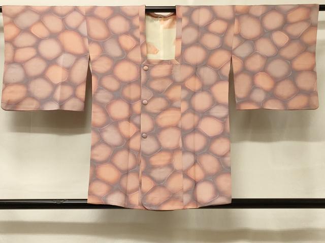 平和屋着物＃道行コート　地紋起こし　石畳文　暈し染め　正絹　逸品　CABF1238in